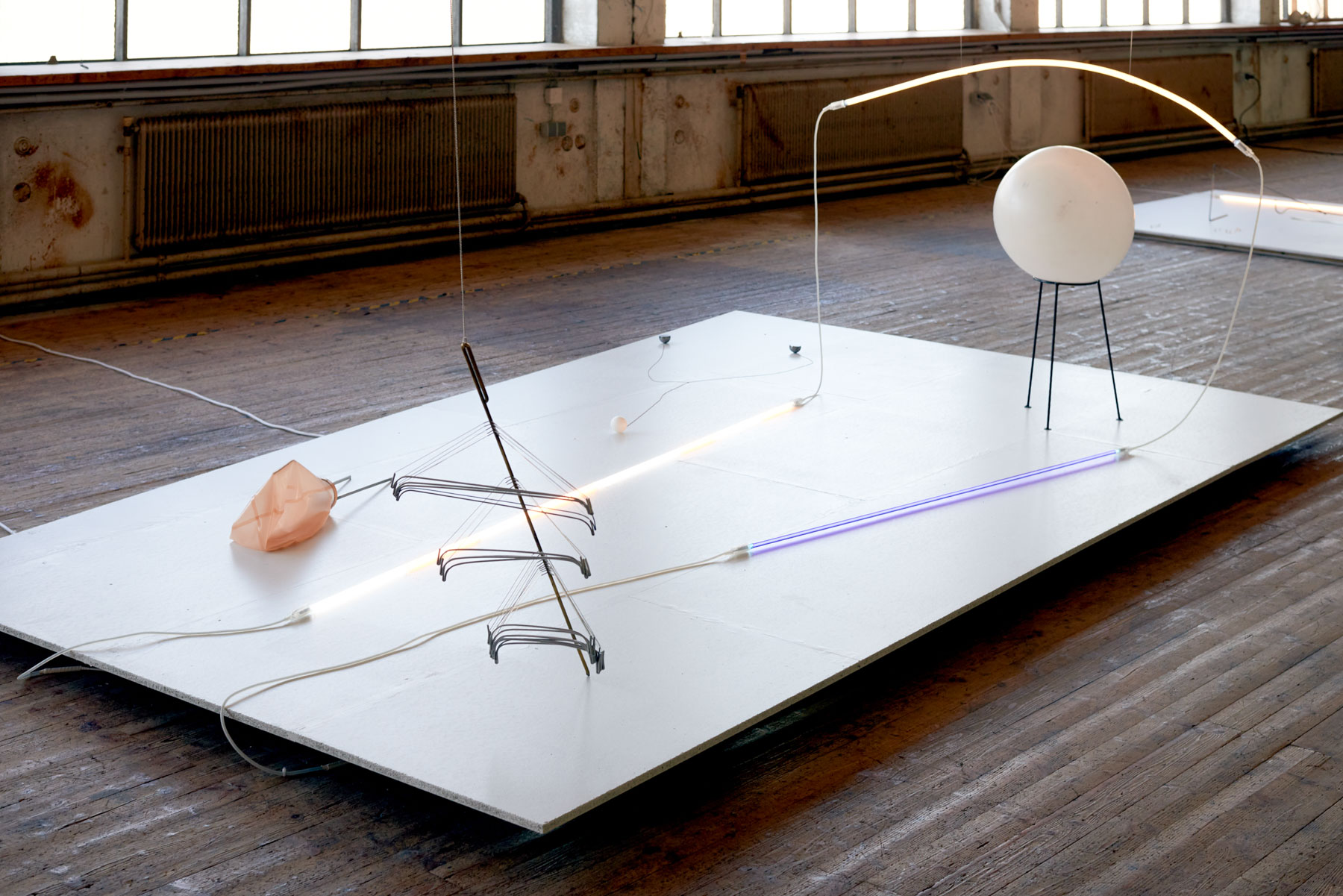 doestheangle_installationsansicht 03